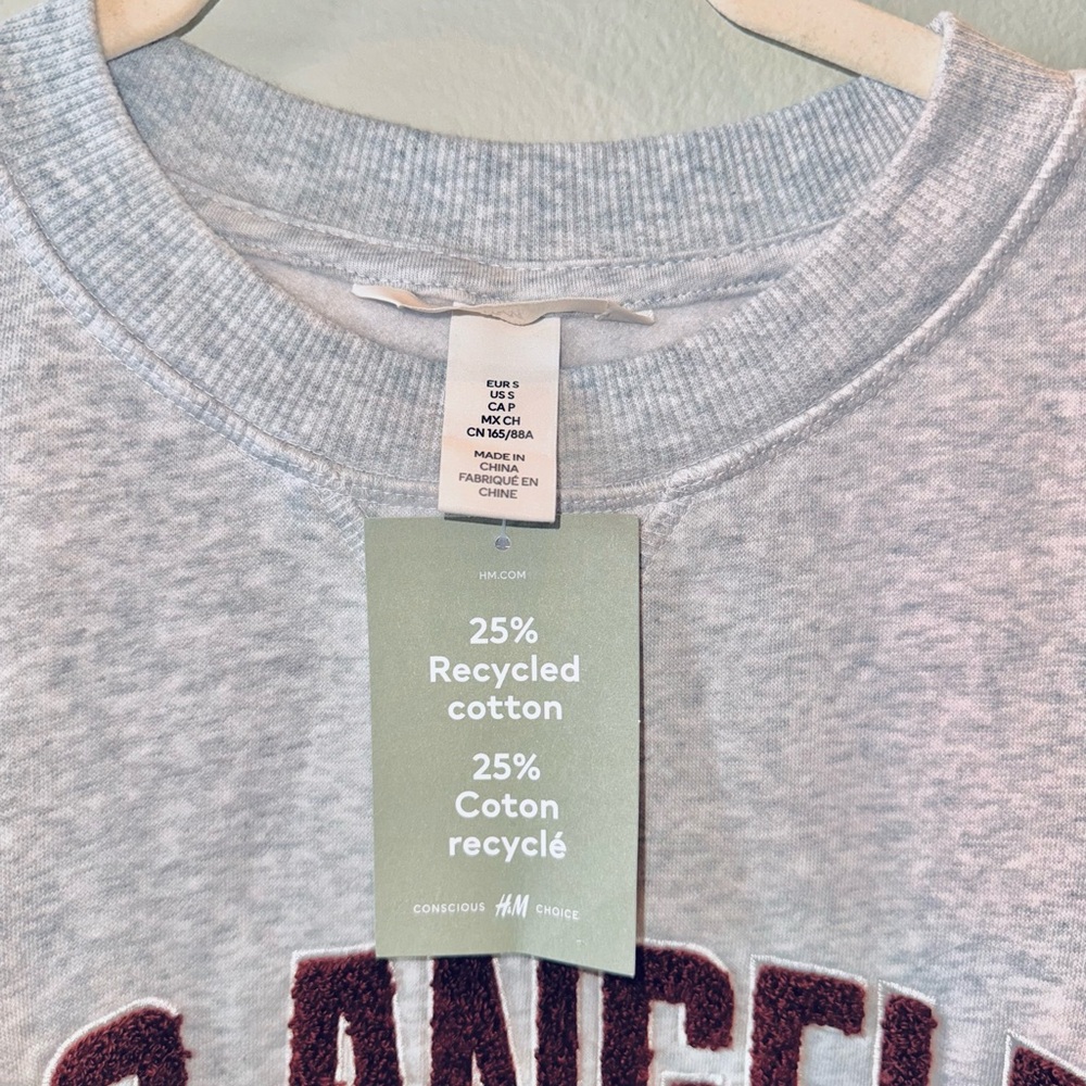 NWT H&M Los Angeles Sweatshirt Small - Picture 2 of 4